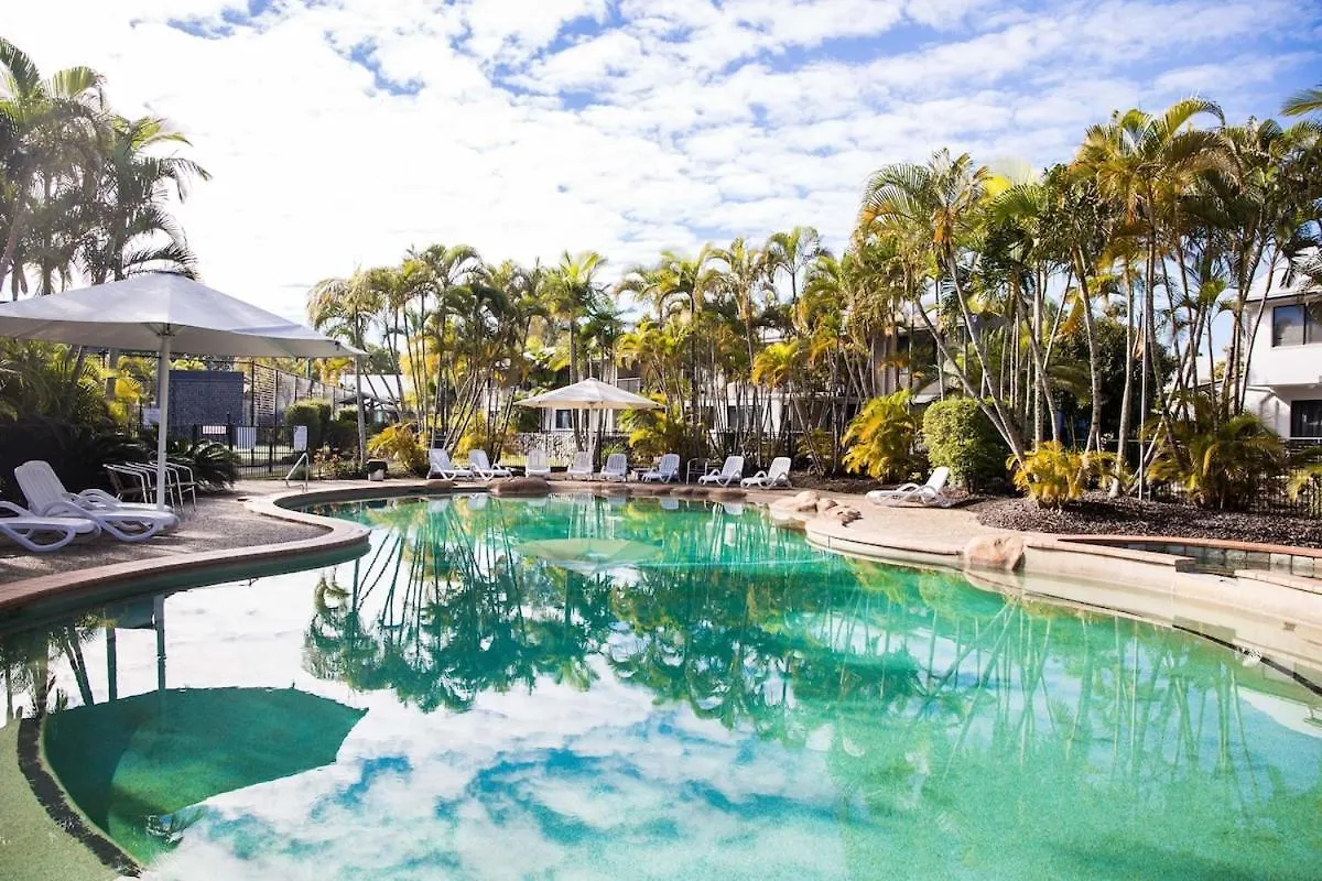 Spacious, 2 Bedroom Townhouse In Noosaville Resort Australia